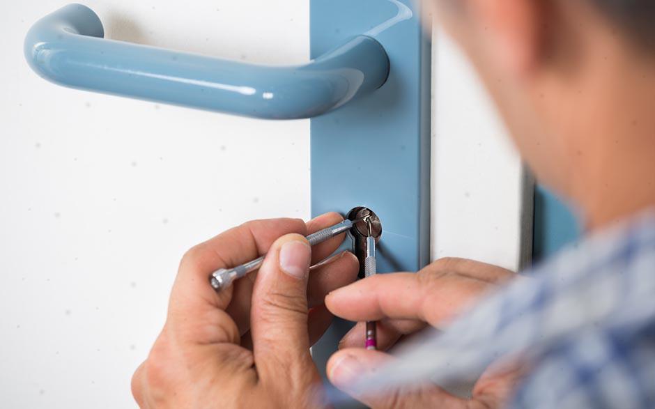 serrure porte de garage coulissante Compiègne